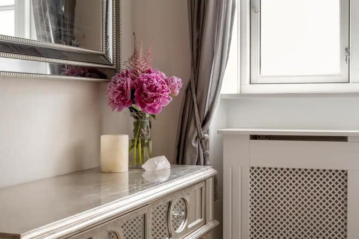 Apartment Connected Luxury In Historical Townhouse Copenhagen