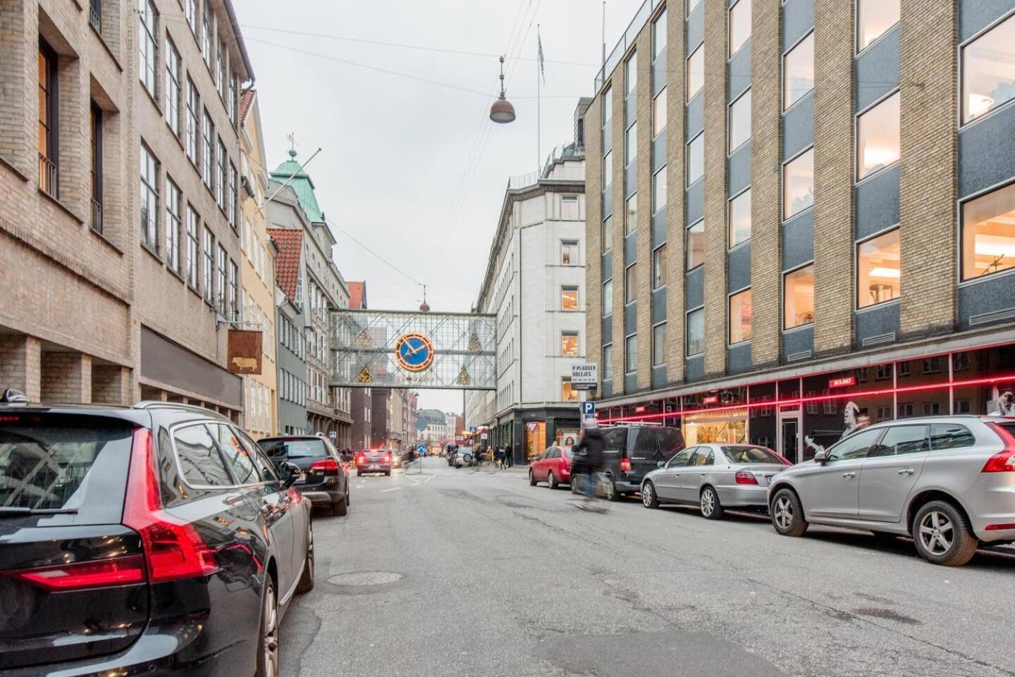 Connected Luxury In Historical Townhouse Kopenhagen